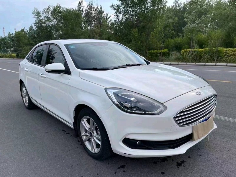 烟台20年福特福睿斯2