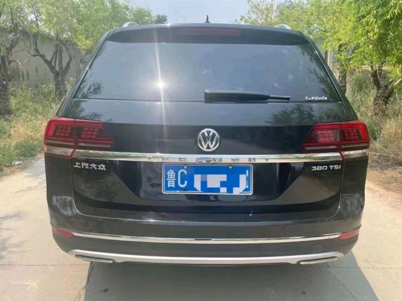 潍坊17年大众途昂3