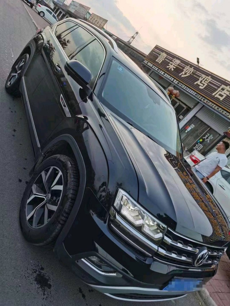 潍坊20年大众途昂9