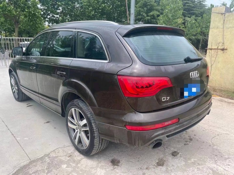 潍坊14年奥迪Q77