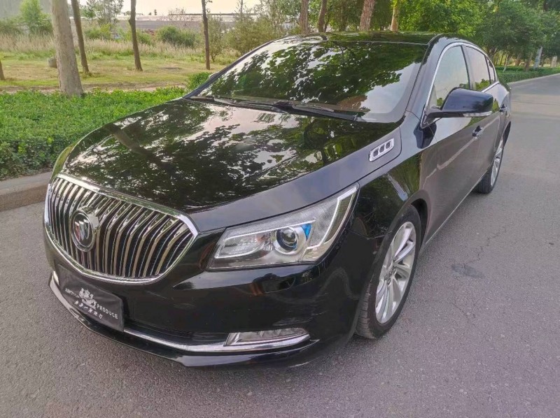 潍坊13年别克君越3