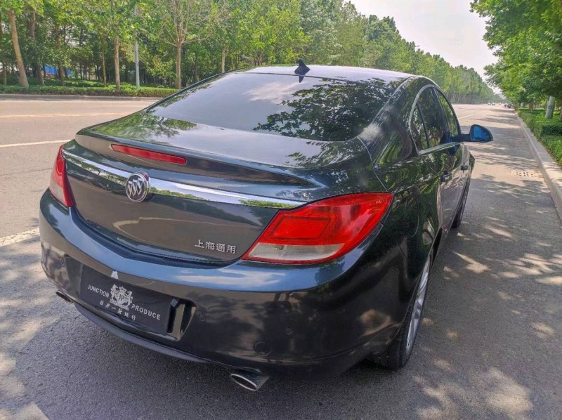 潍坊12年别克君威4