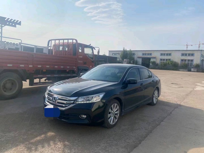 潍坊15年本田雅阁2