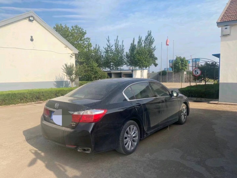 潍坊15年本田雅阁4