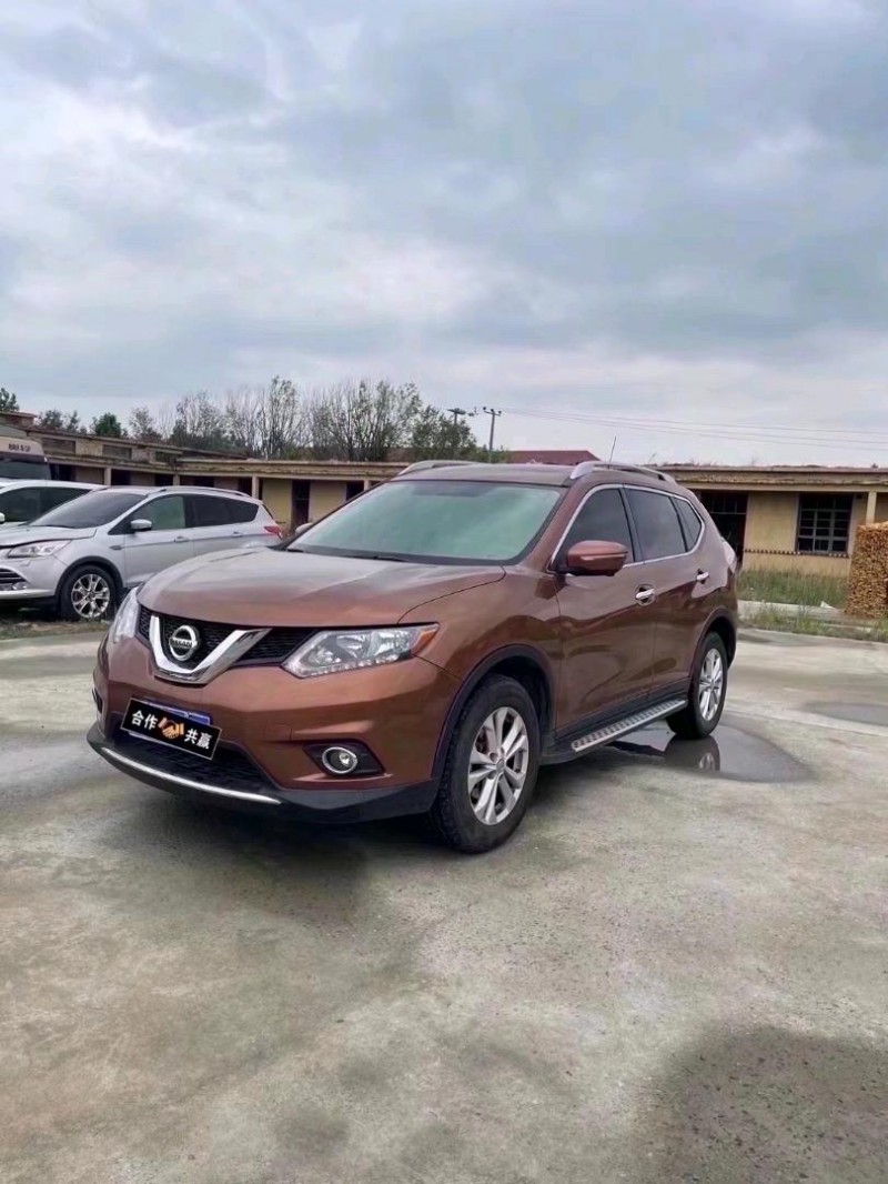 滄州15年日產奇駿3