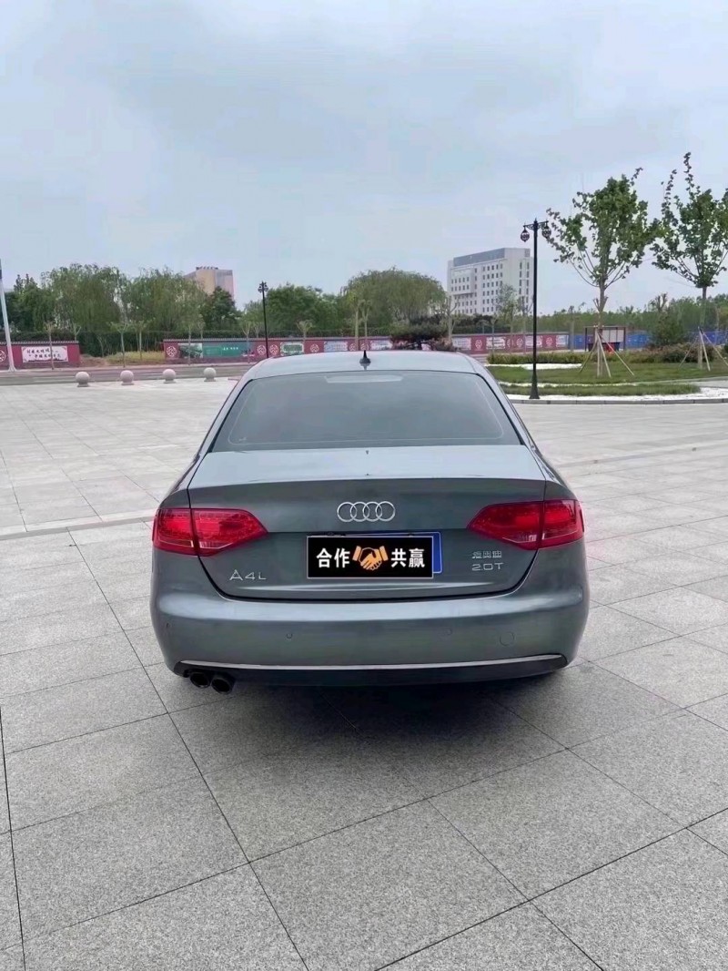 滄州12年奧迪A4L1