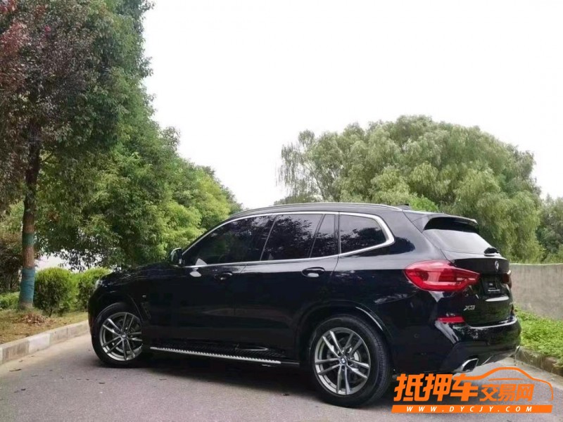 紹興19年寶馬X31
