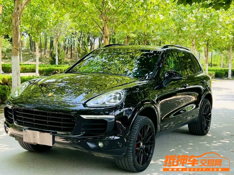 聊城17年保時捷卡宴2
