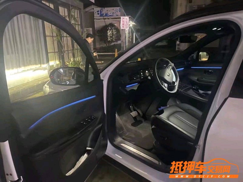 寧波21年蔚來ES65