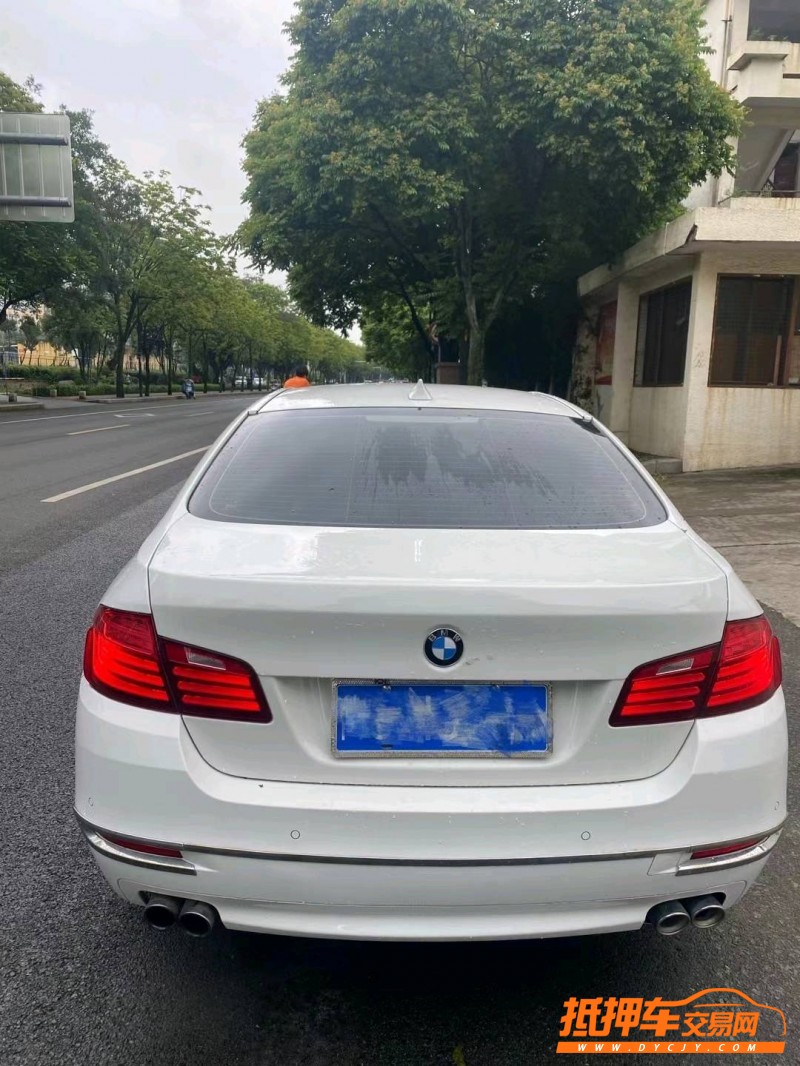 廈門15年寶馬5系9