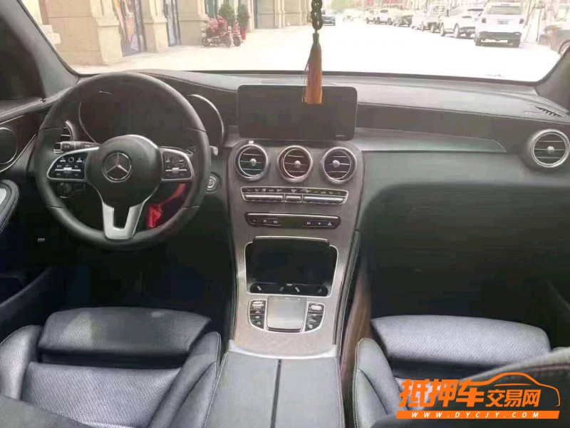 北京21年奔驰GLC4