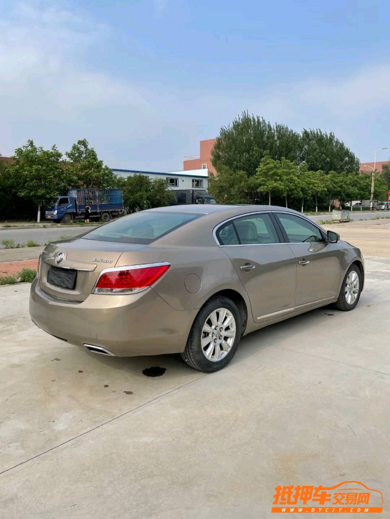 沈阳12年别克君越5