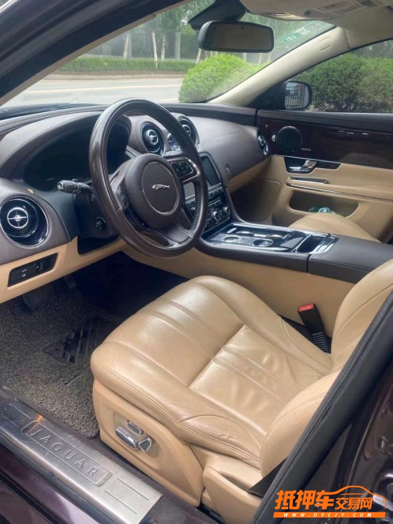 沈陽13年捷豹XJ8