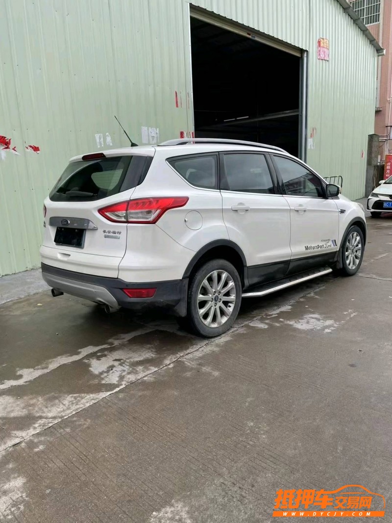 中山13年福特翼虎8