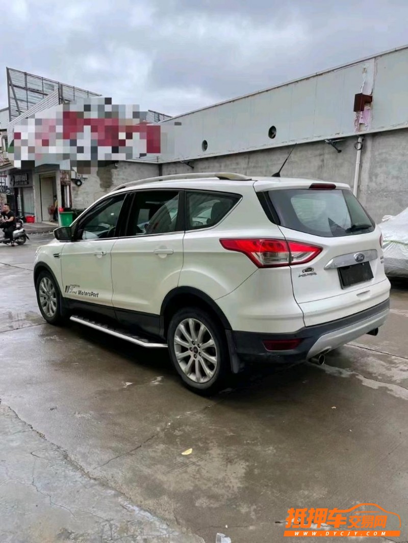 中山13年福特翼虎9