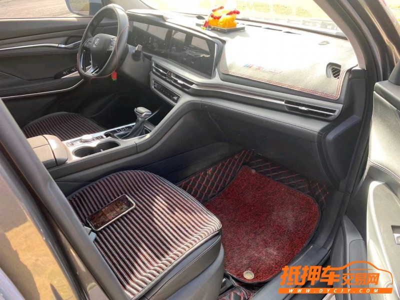 太原20年長安汽車CS755