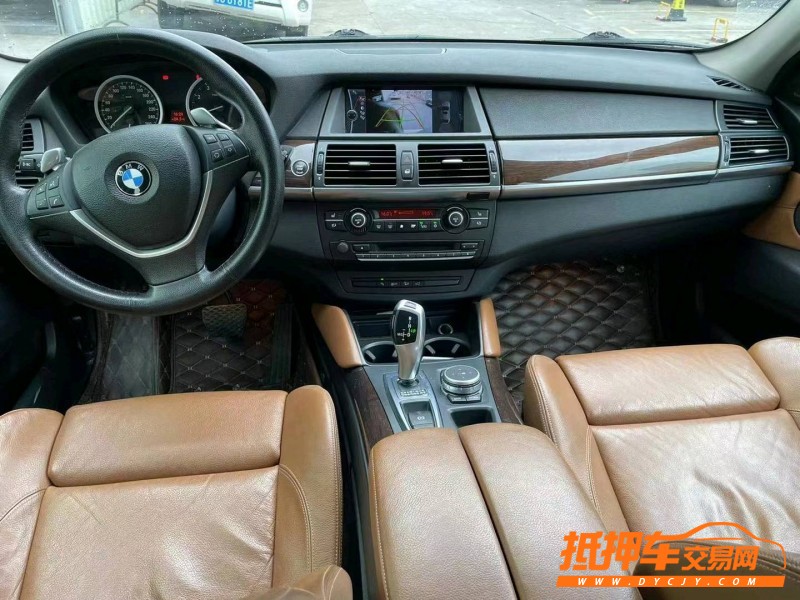 中山10年宝马X67