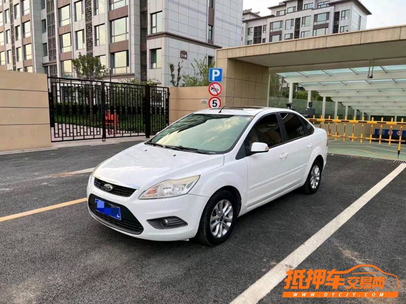 烟台12年福特福克斯3