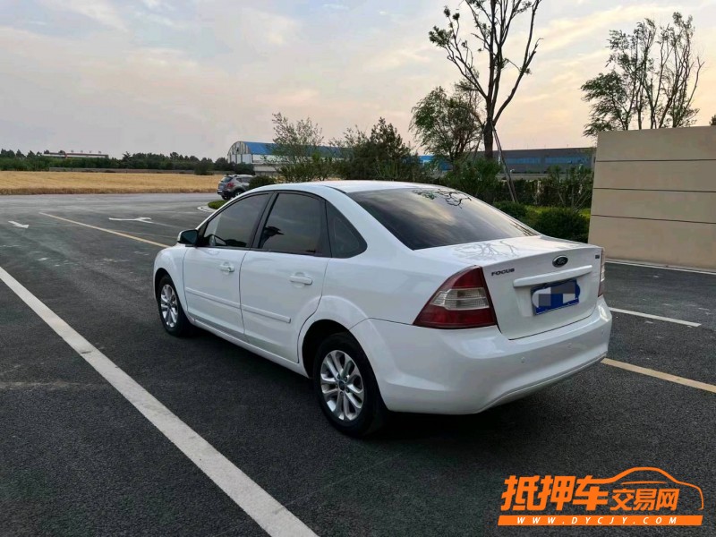 烟台12年福特福克斯7