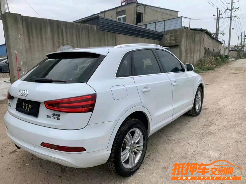 銅陵15年奧迪Q33