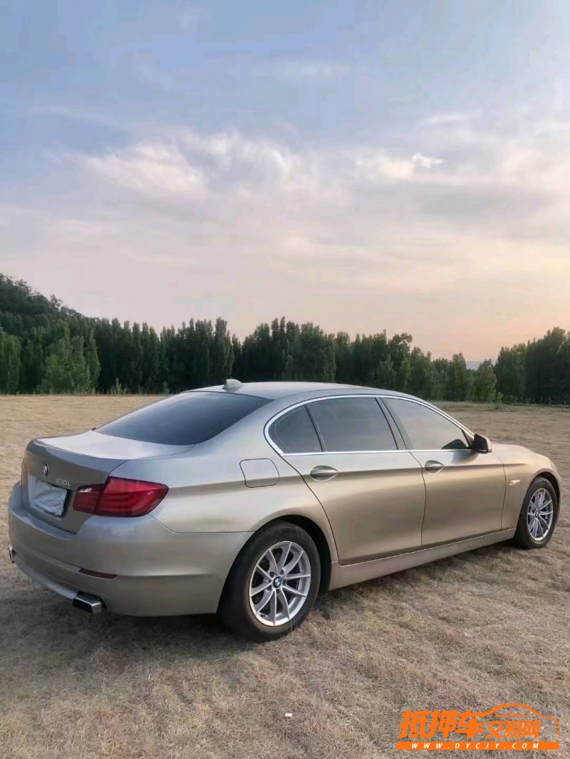 潍坊11年宝马5系8