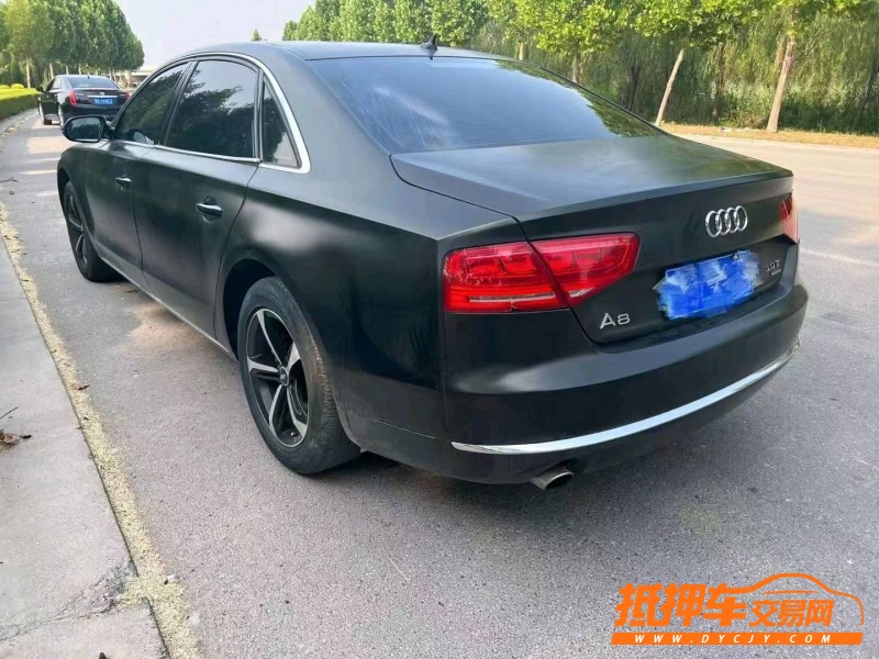 烟台12年奥迪A8L7