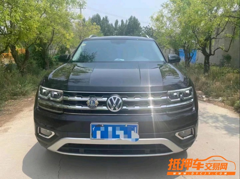 潍坊17年大众途昂8
