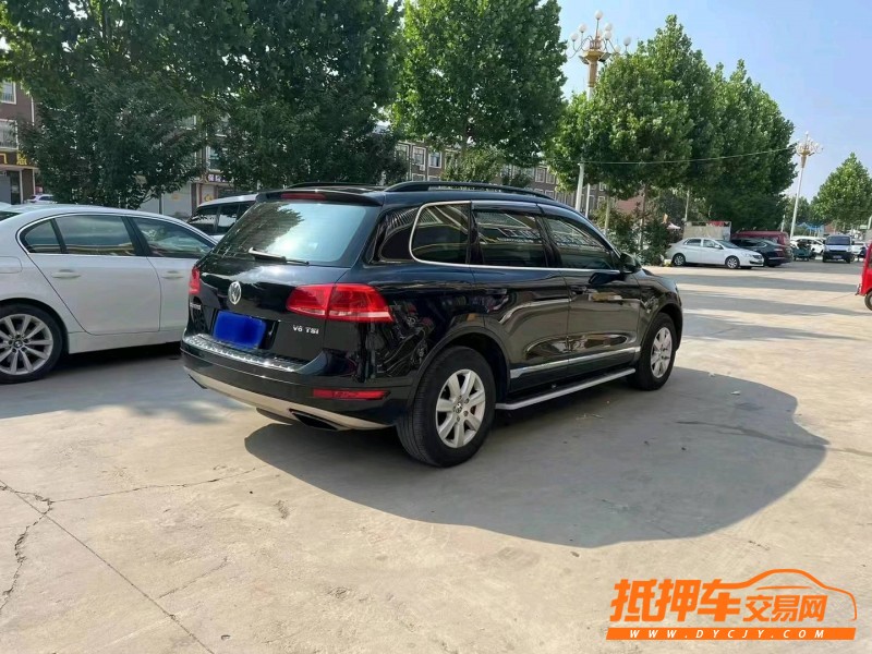 潍坊14年大众途锐9