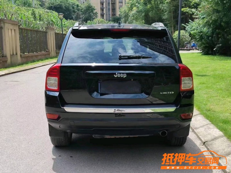 重慶13年Jeep指南者2