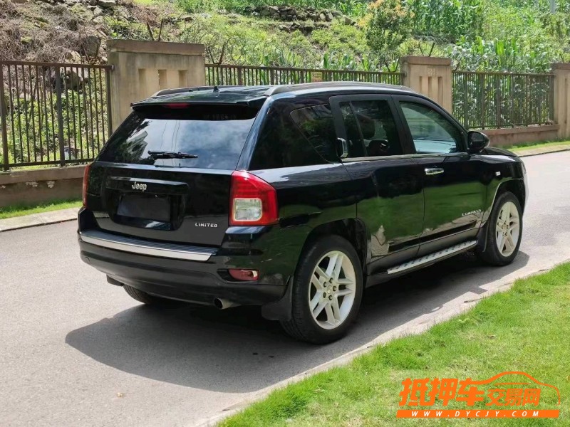 重慶13年Jeep指南者7