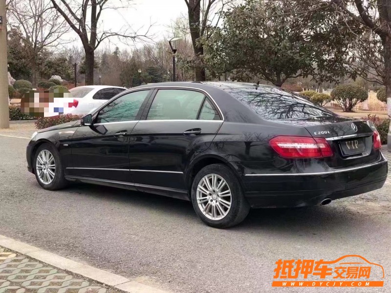 徐州12年奔驰E8