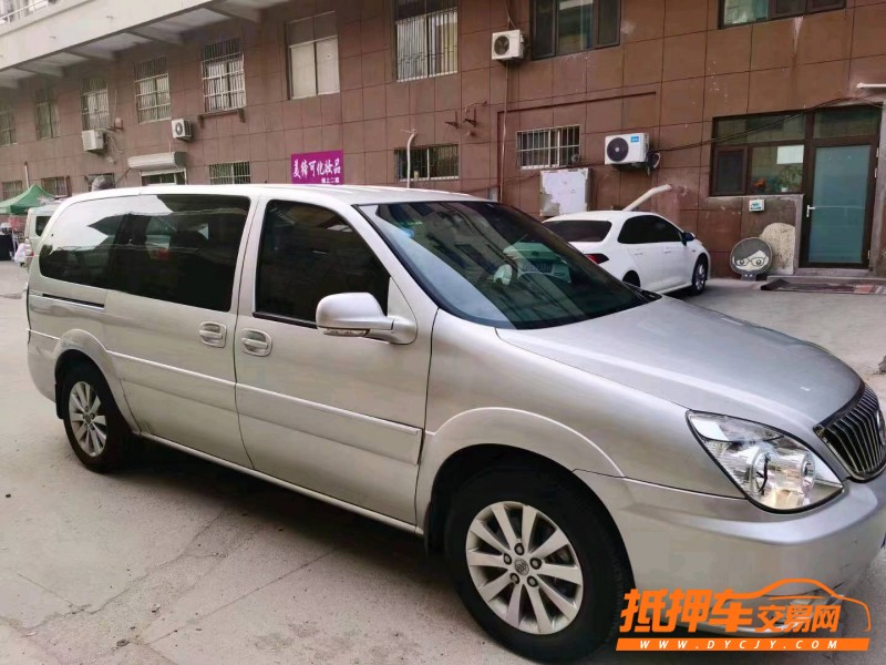 烟台17年别克GL82