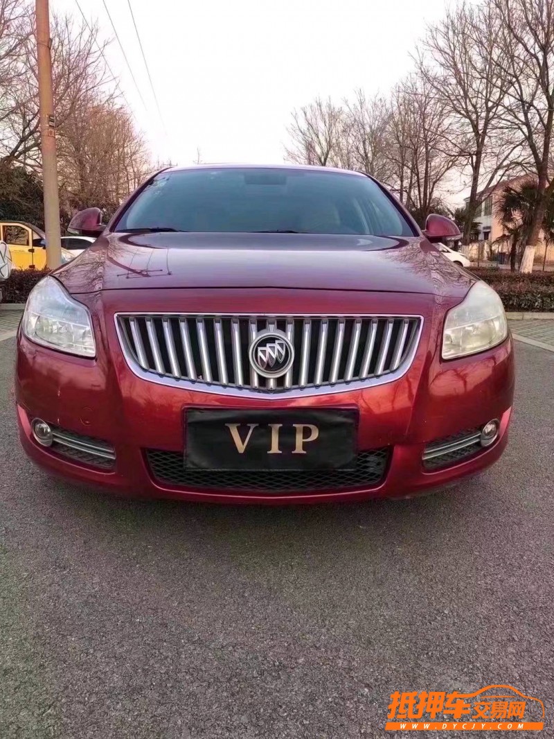 徐州13年别克君威8