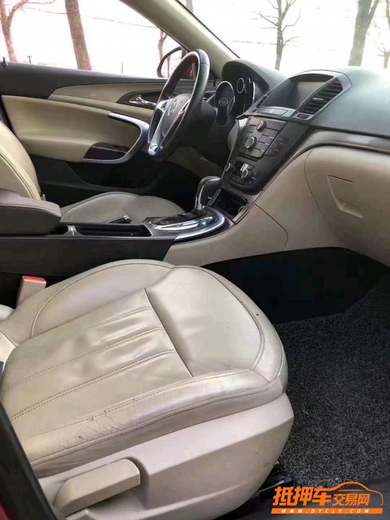 徐州13年别克君威3