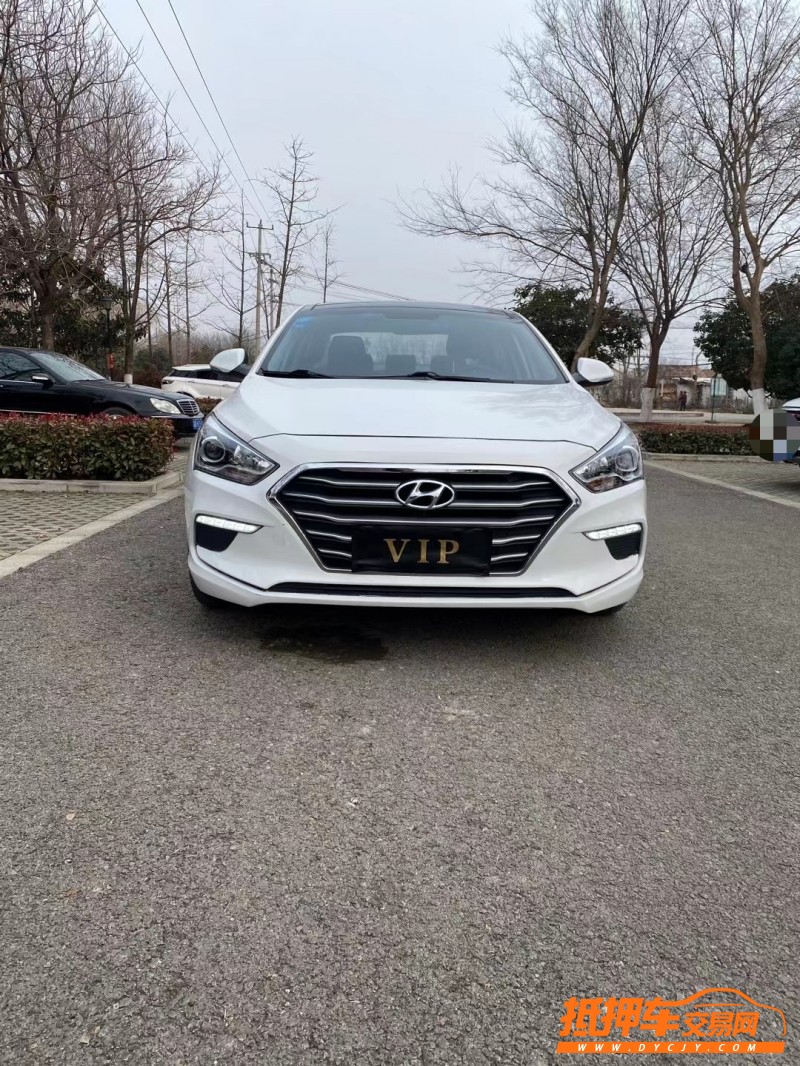 徐州19年现代名图1