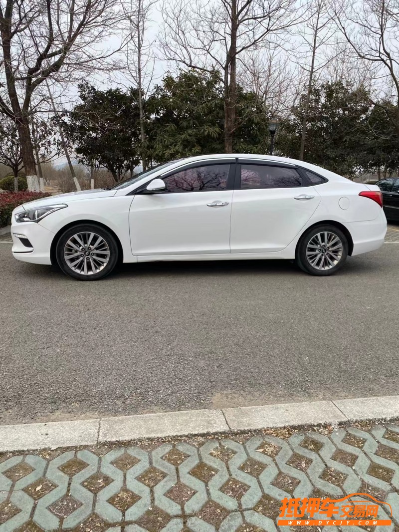 徐州19年现代名图7