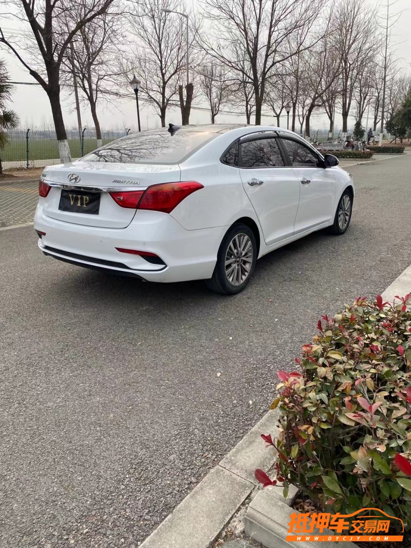 徐州19年现代名图8