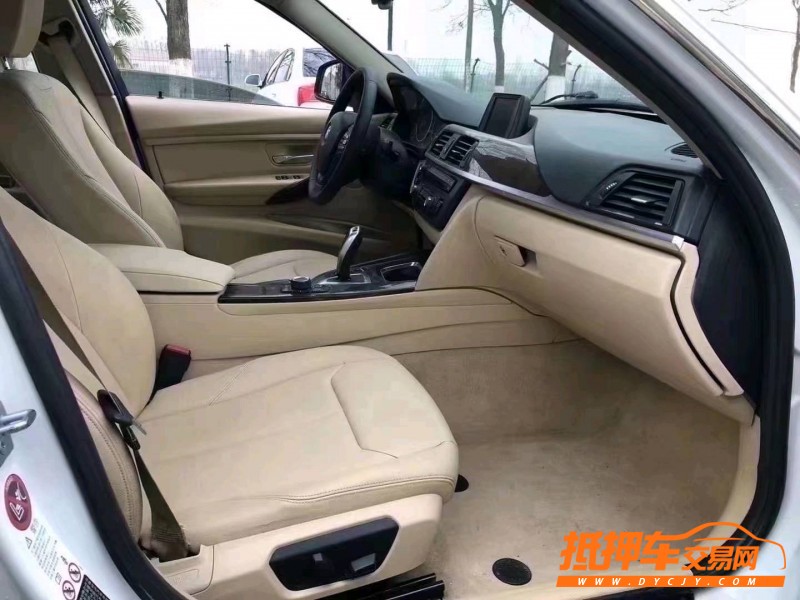 徐州13年宝马3系6