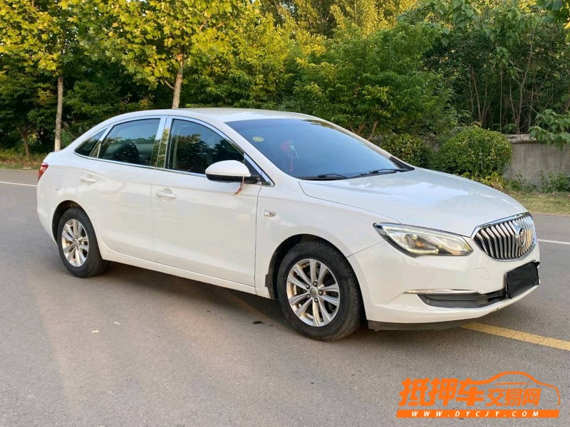 徐州16年别克英朗2