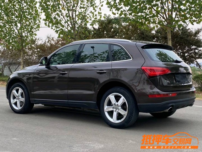 徐州16年奥迪Q58