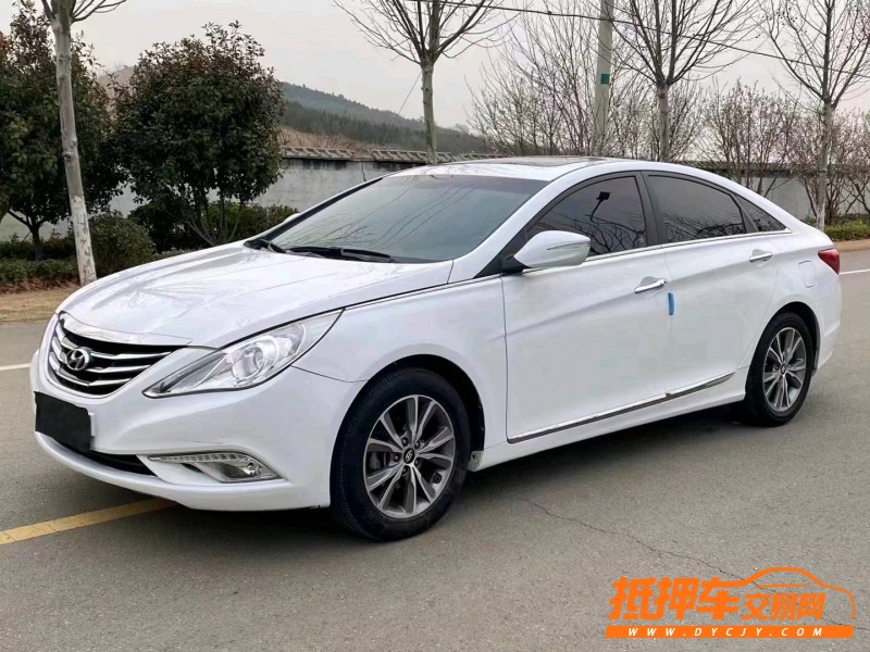 徐州17年现代索纳塔八3