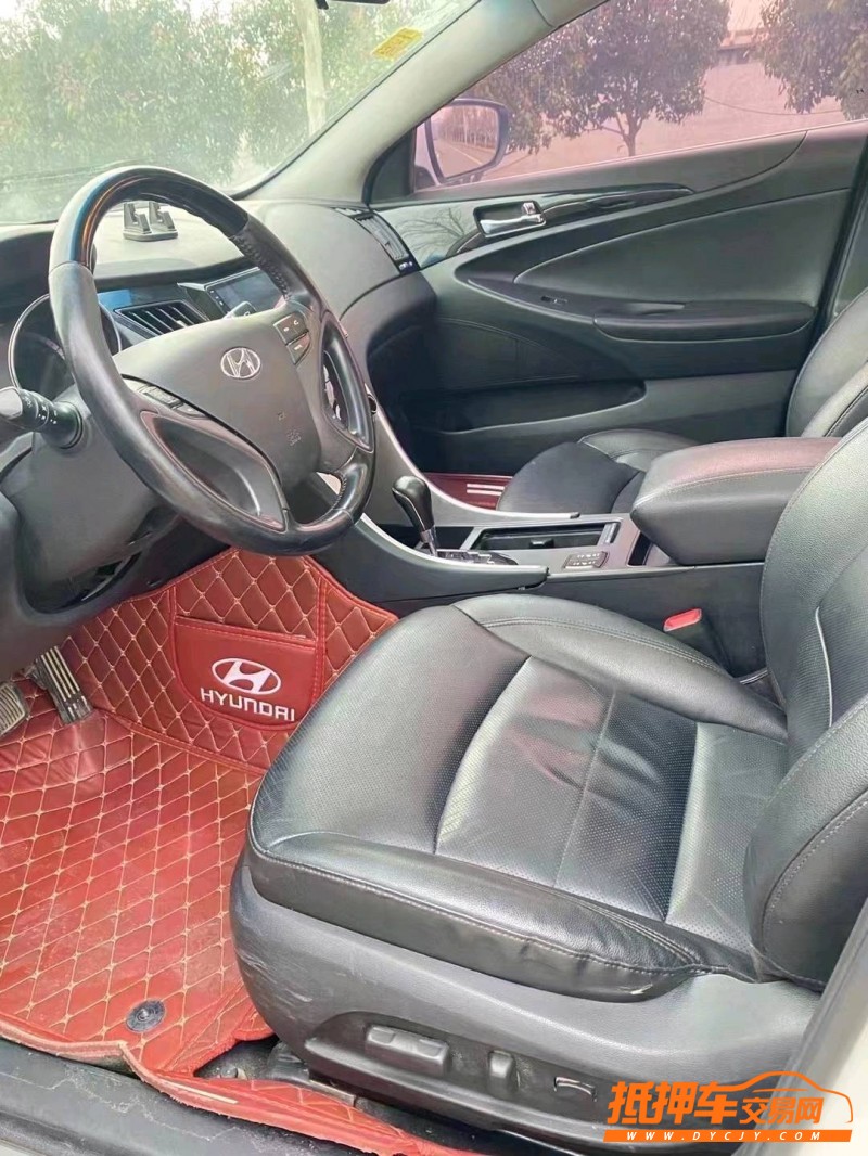 徐州17年现代索纳塔八6