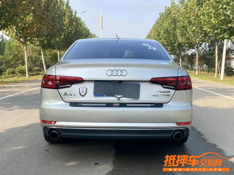 徐州17年奥迪A4L1