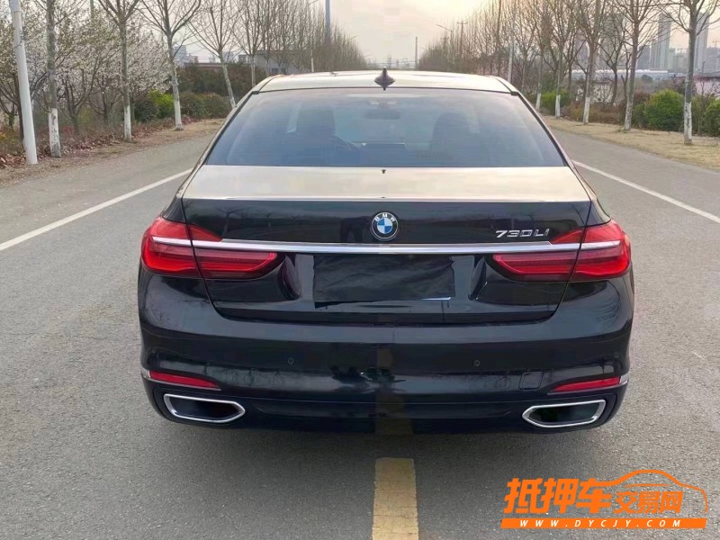 徐州17年宝马7系9