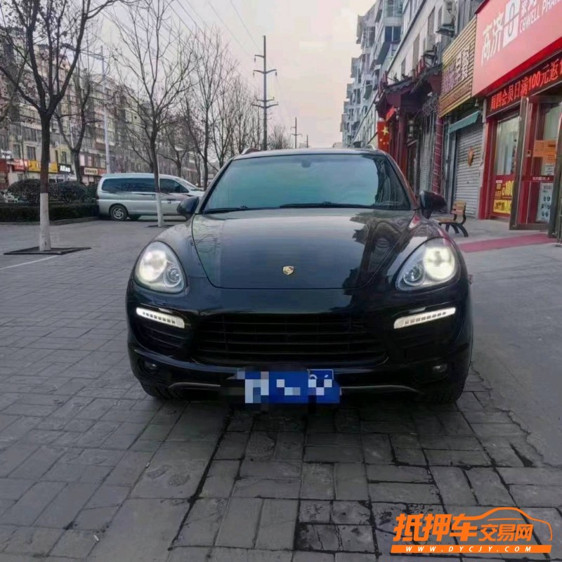 新鄉14年保時捷卡宴1