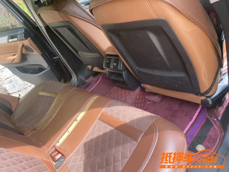 武漢17年寶馬X34