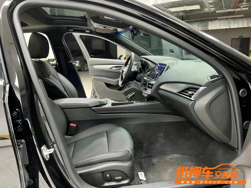 成都21年凱迪拉克CT58