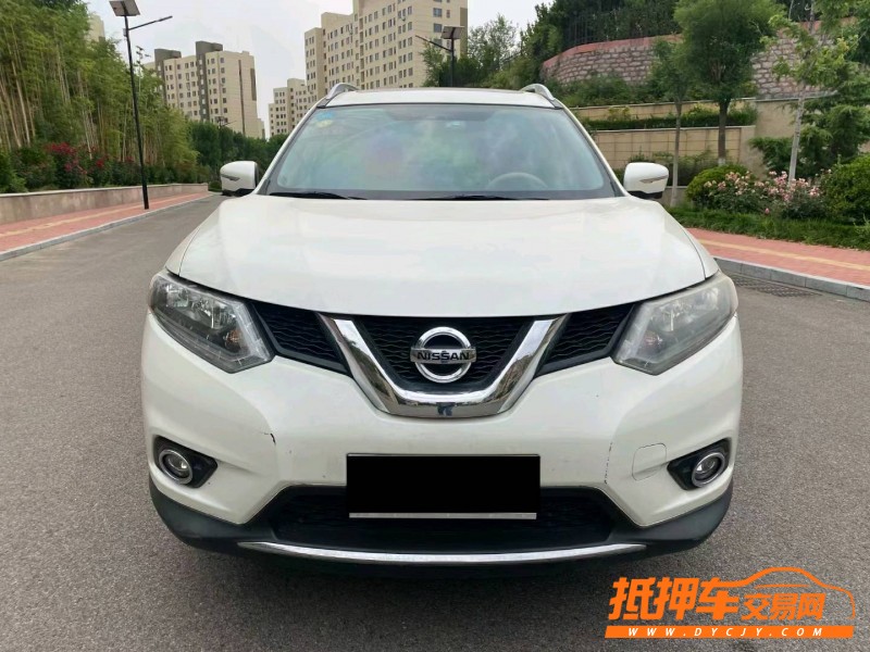 煙臺15年日產奇駿1
