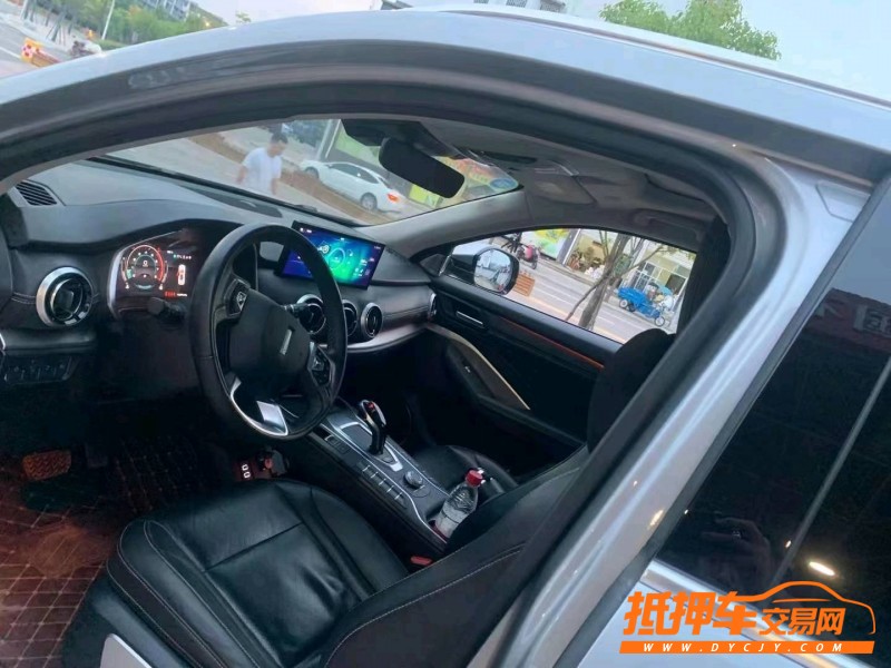 湖州20年長城汽車WEY VV64