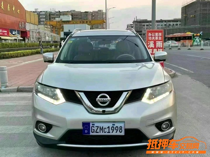 廣州15年日產奇駿1